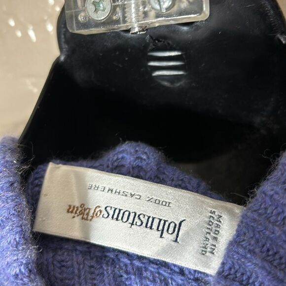 Johnstons of Elgin 100% cashmere made in Scotland blue ribbed knit button front - Picture 5 of 6